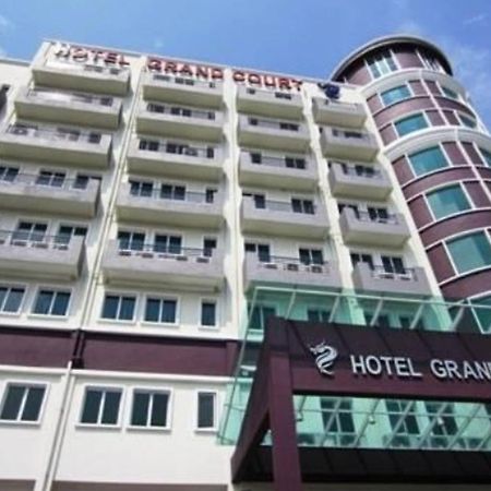 Grand Court Hotel Teluk Intan Eksteriør billede